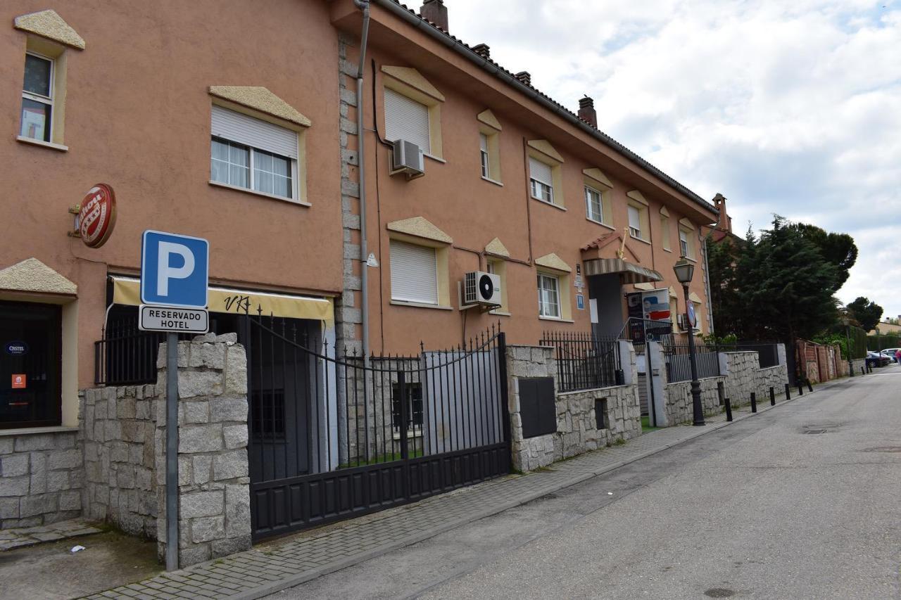 Hotel El Ancla Villanueva de la Cañada Kültér fotó