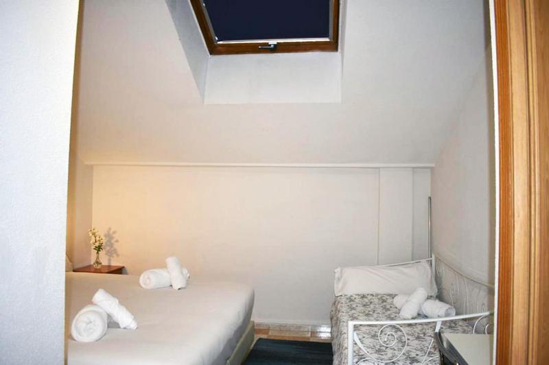 Hotel El Ancla Villanueva de la Cañada Kültér fotó